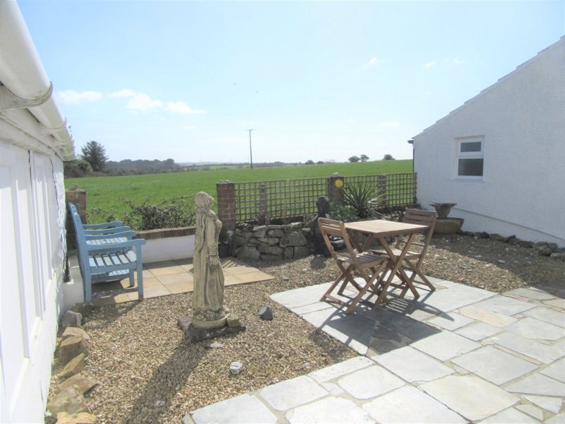 4 bedroom property for sale in Canonstown, Hayle, Cornwall, TR27 - £229,950