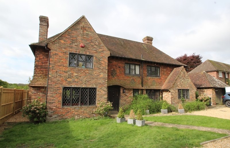 property for sale in Hurst Road, Hassocks Offers in excess of £950,000
