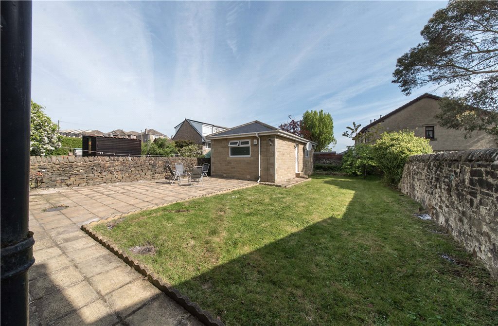 3 bedroom property for sale in Highfield Lane, Keighley, West Yorkshire