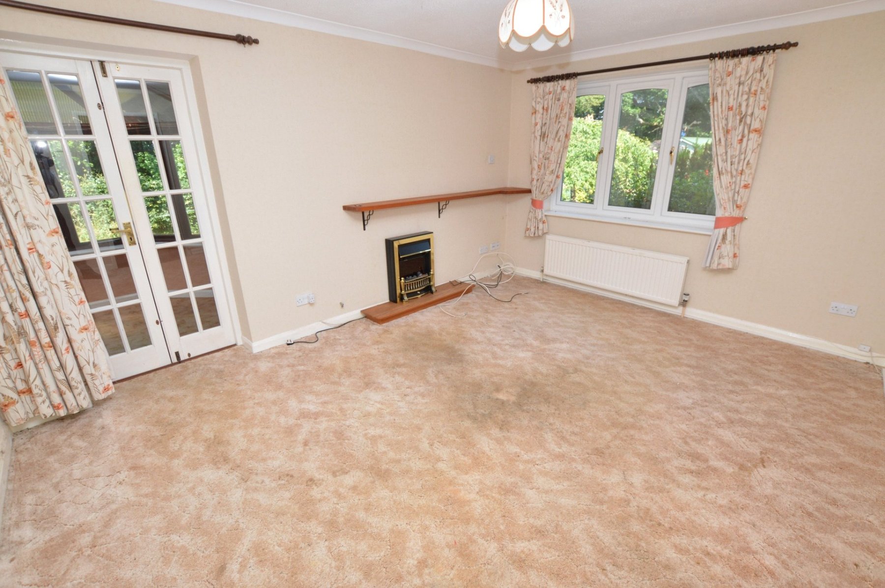 4 bedroom property for sale in Chestnut Drive, Newton Abbot, Devon