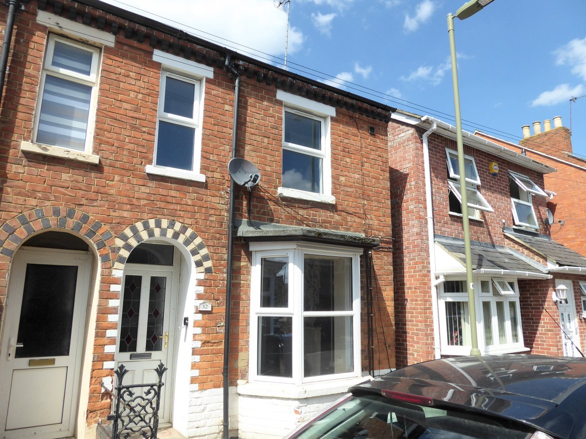 3 bedroom property for sale in Merton Street, Banbury £169,950