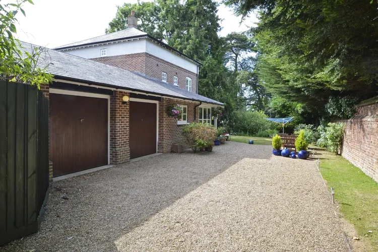 5 bedroom property for sale in Rackheath Park, Rackheath, Norwich