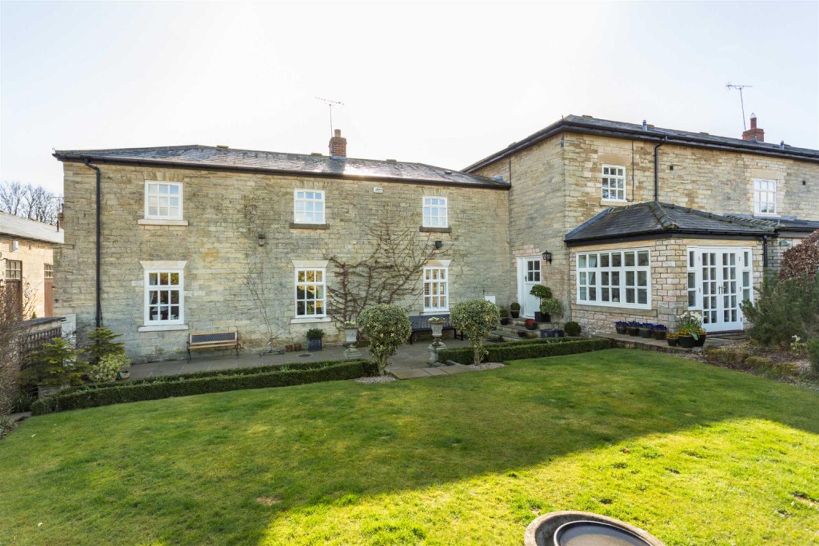 4 bedroom property for sale in Wetherby Grange, Wetherby £545,000