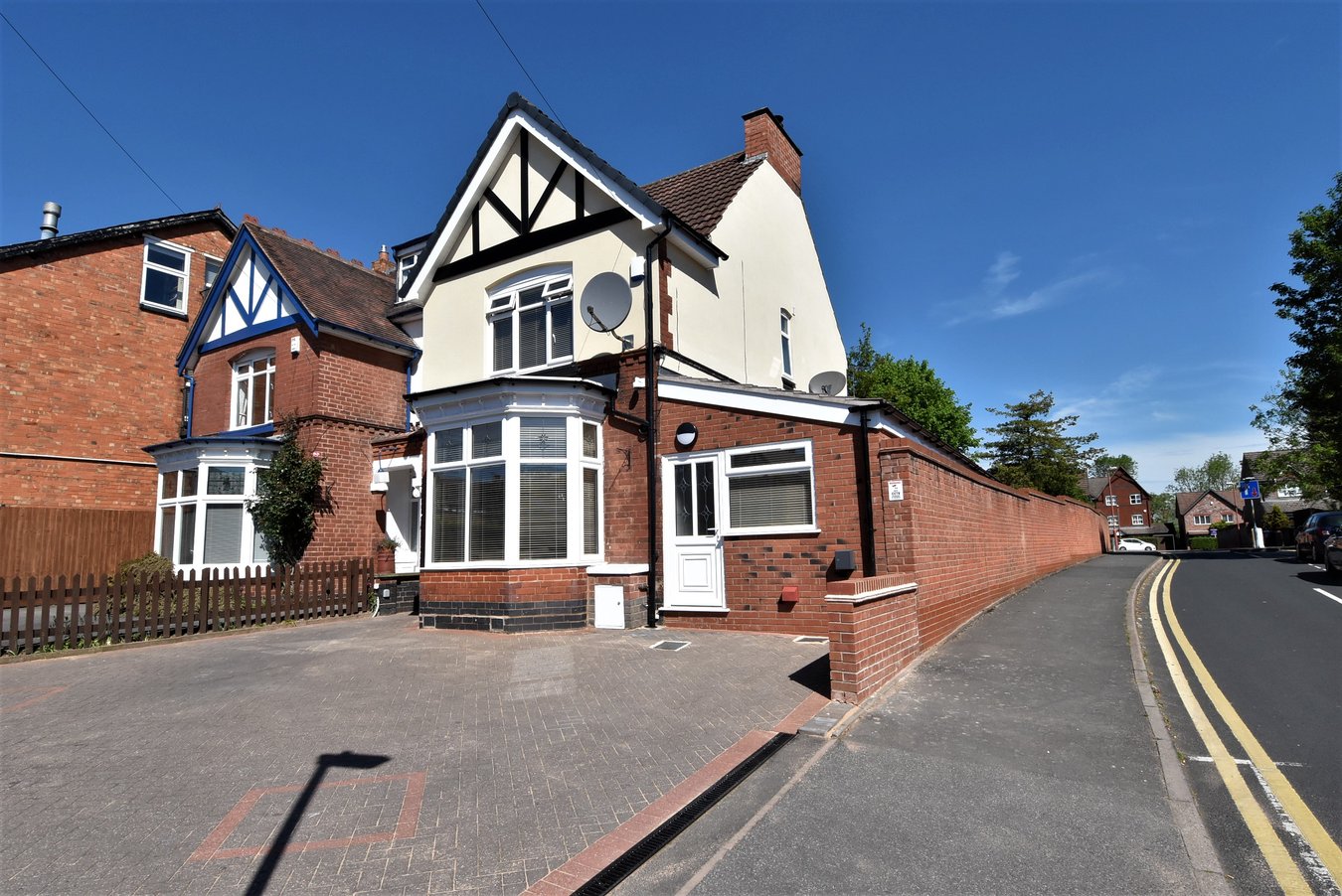 4 bedroom property for sale in Middleton Hall Road, Kings Norton