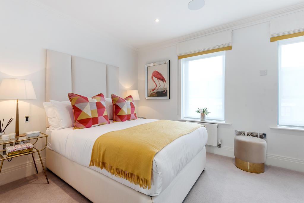 Newly Built  3 Bed Town House  To Let  Fulham  W6 Image 8