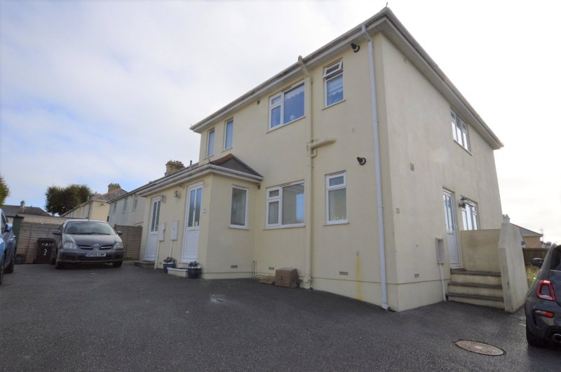 2 bedroom property for sale in St Margarets Avenue, Torquay, Devon, TQ1 £122,500