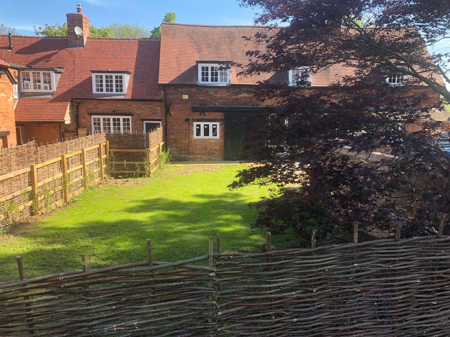 3 bedroom property for sale in Lilbourne Road, Clifton Upon Dunsmore