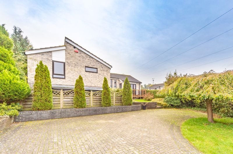 4 bedroom property for sale in London Road, Andover Offers in excess