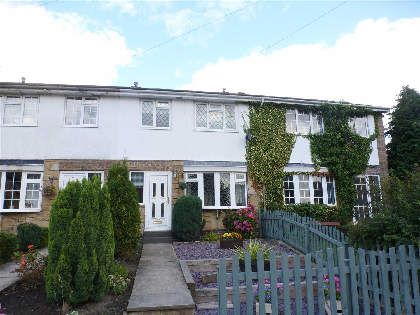 3 bedroom property for sale in Side Lane, Longwood, Huddersfield £144,995