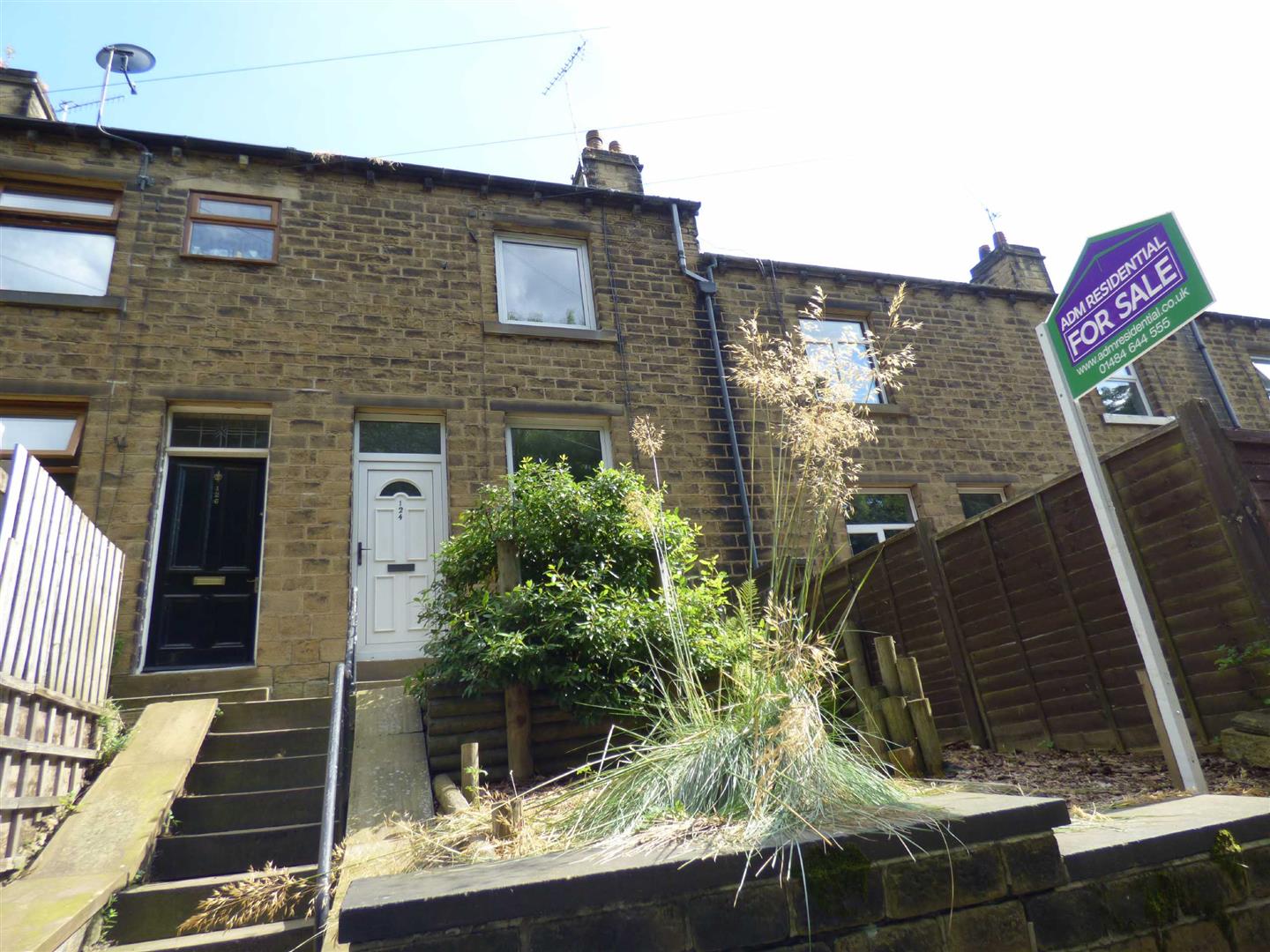 1 bedroom property for sale in Bradley Mills Road, Huddersfield £74,950