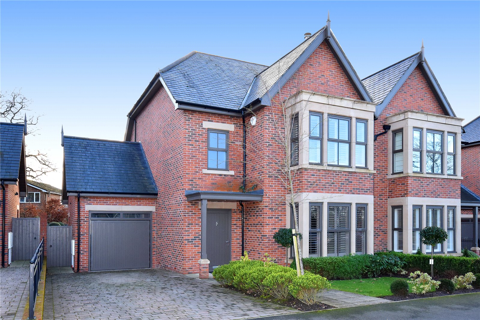 JacksonStops 4 bedroom property for sale in Greenlands Walk