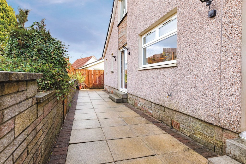 4 bedroom house for sale in Falloch Road, Milngavie, Glasgow, G62