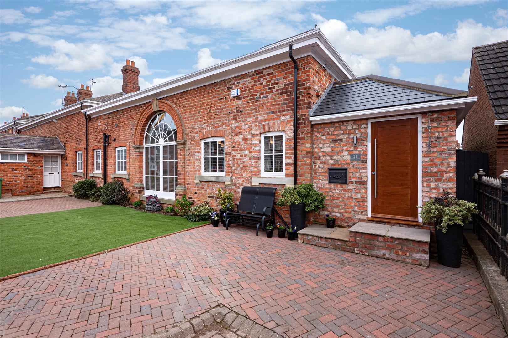 3 bedroom property for sale in Station Court, Hornsea Offers over £