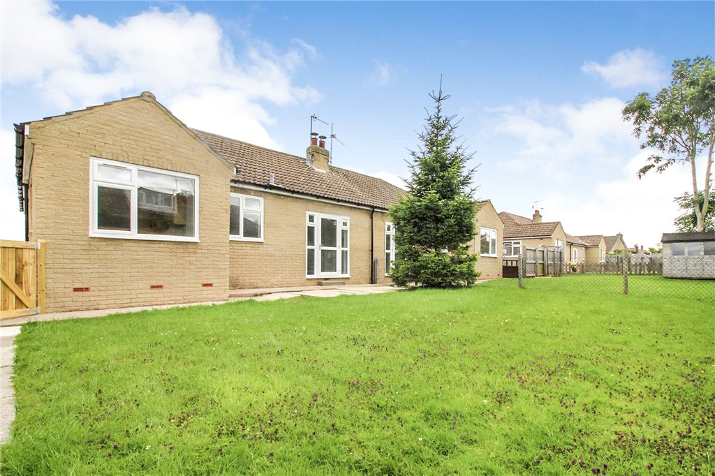 3 bedroom property for sale in South Grange Road, Ripon, North