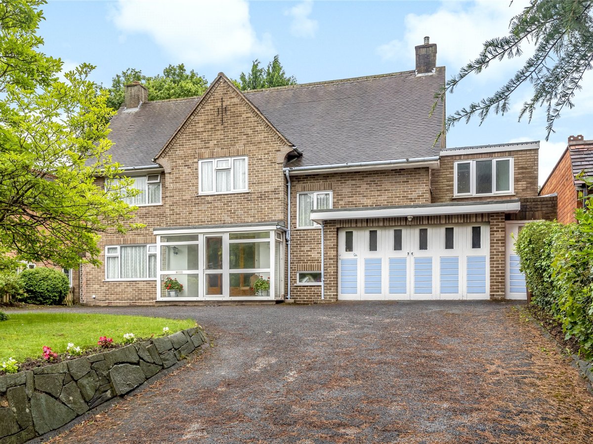 Andrew Grant 5 bedroom property for sale in St. Bernards Road, Solihull, West Midlands, B92 Andrew Grant 5 bedroom property for sale in St. Bernards Road, Solihull, West Midlands, B92