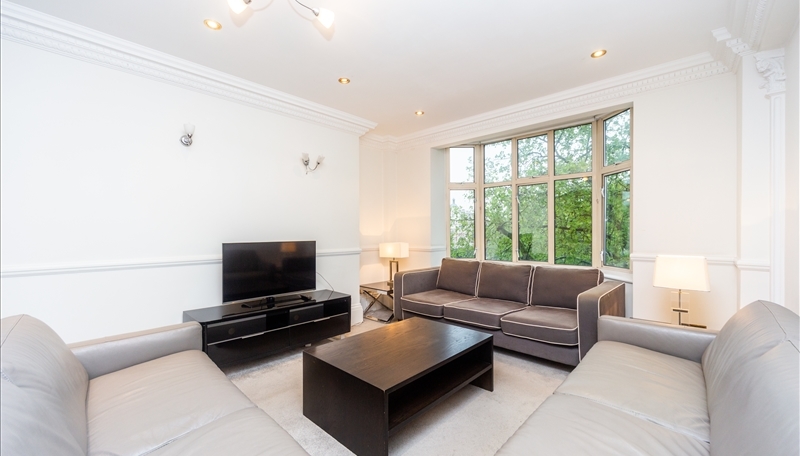 Newly Refurbished  Five Bedroom Apartment  To Let  Strathmore Court  St Johns Wood  NW8 Image 2