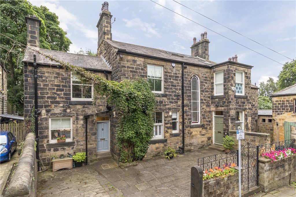 4 bedroom property for sale in Cottage Road, Headingley,, Leeds, LS6