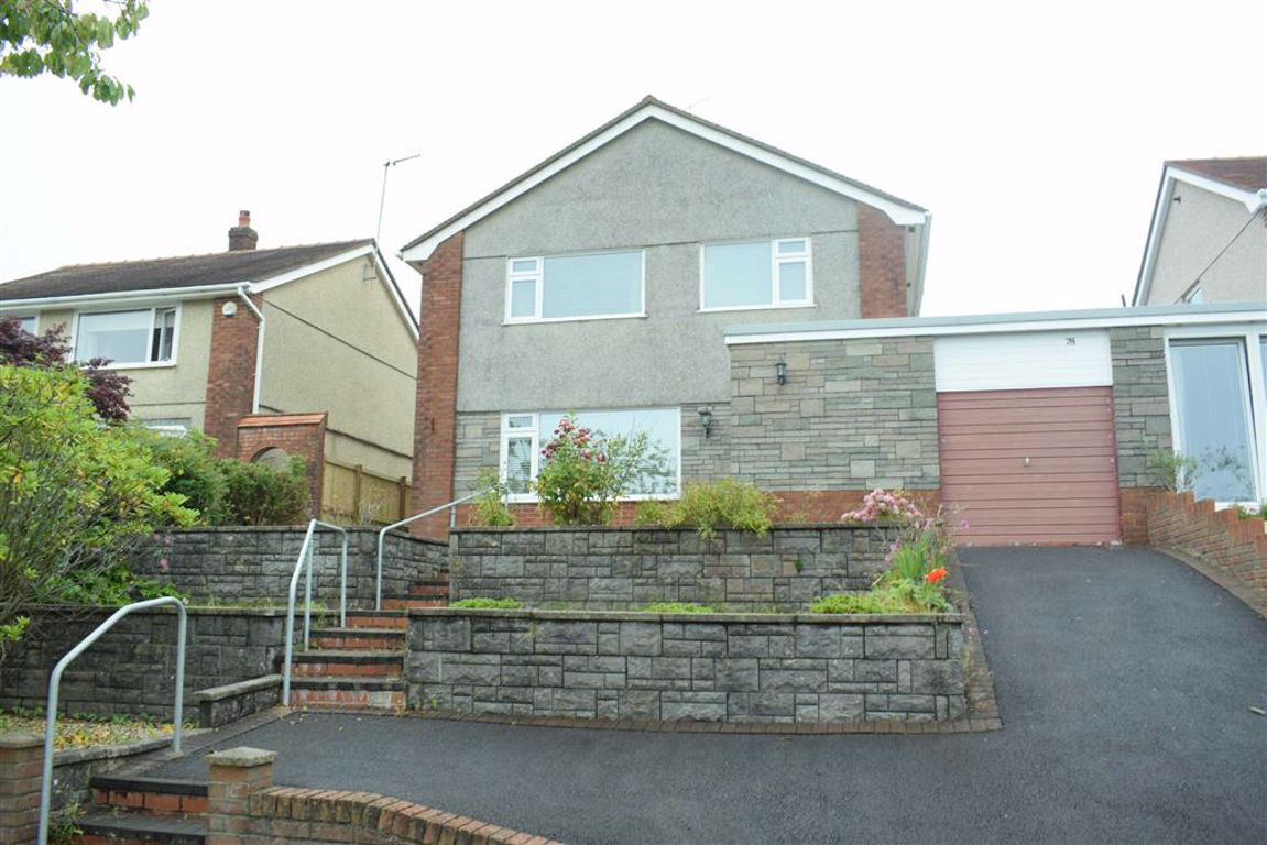 4 bedroom property for sale in RhydYDefaid Drive, Sketty Offers in the region of £359,950