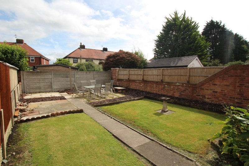 3 bedroom property for sale in Lexton Drive, Churchtown, Southport, PR9