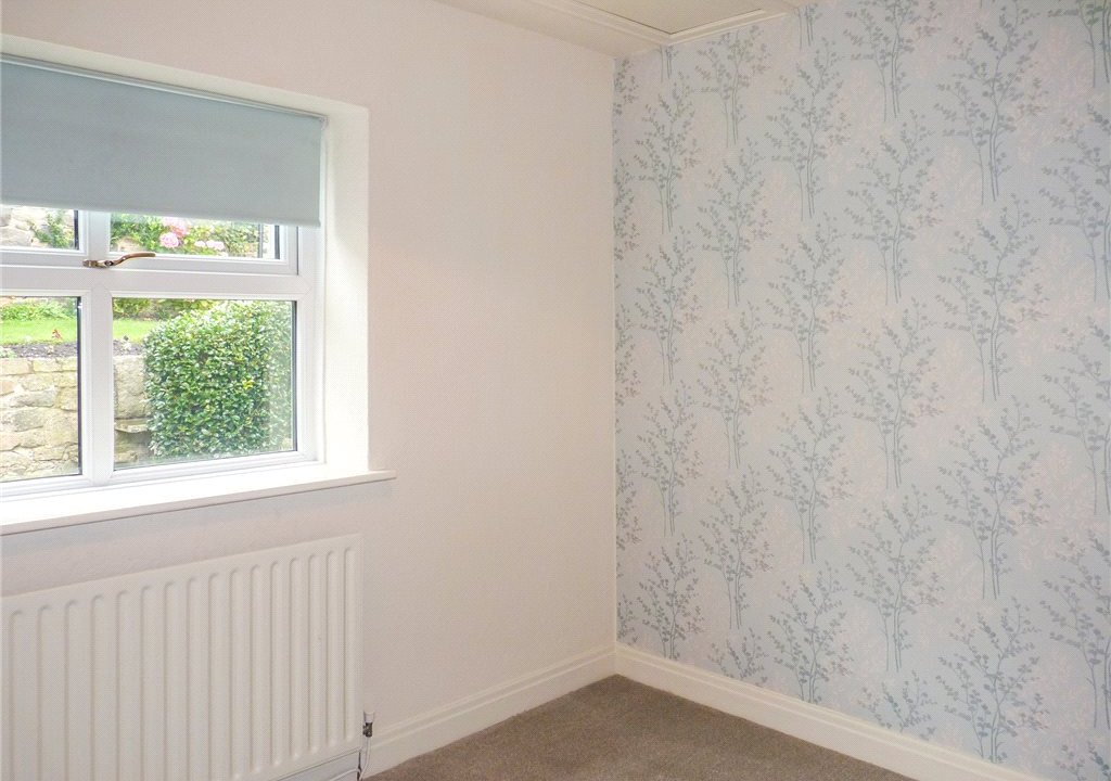 3 bedroom property for sale in Ilkley Road, Riddlesden, Keighley, BD20
