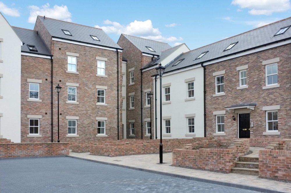 2 bedroom property to let in Tyne Green Mews, Hexham £695 pcm