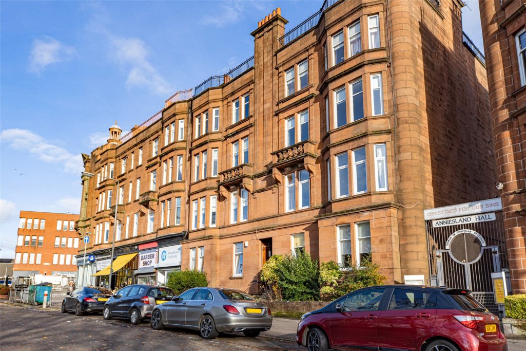 2 bedroom apartment for sale in Crow Road, Anniesland, Glasgow, G13