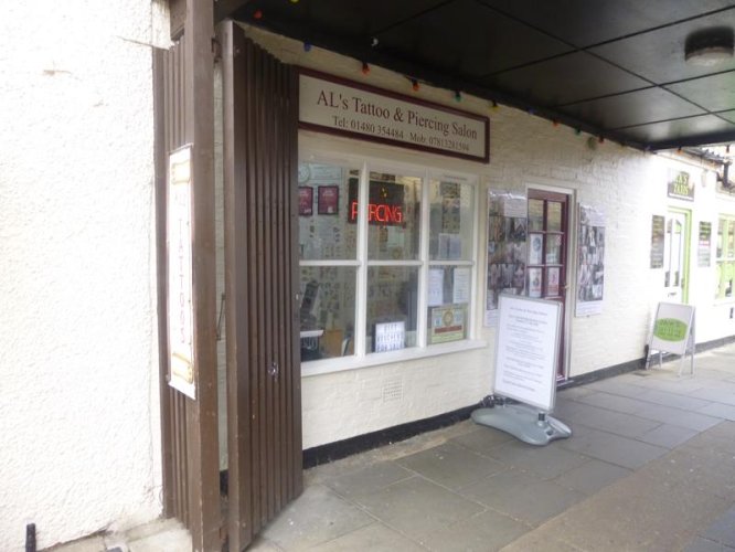 property to let in Unit 5 Cross Keys Mews, Market Square, St Neots