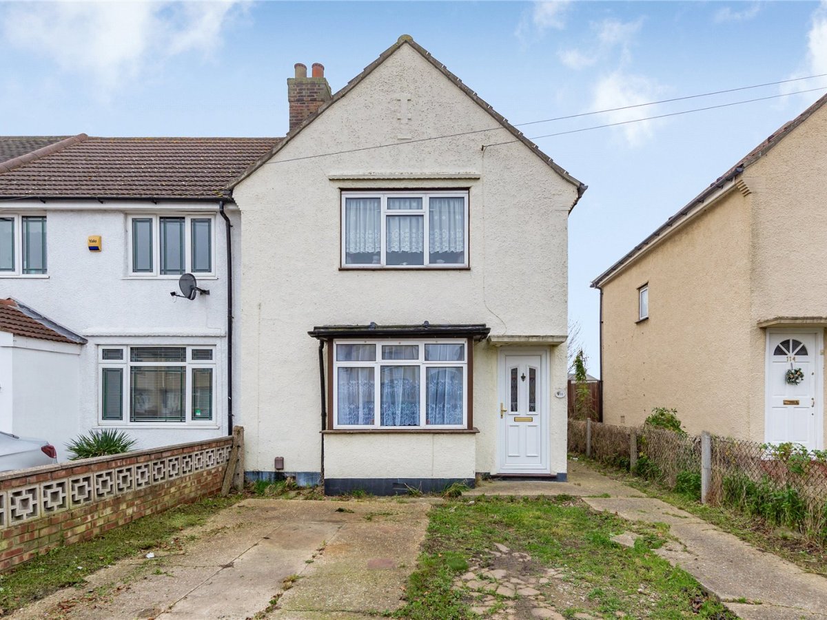 3 bedroom property for sale in Ingrebourne Road, Rainham, RM13 Guide