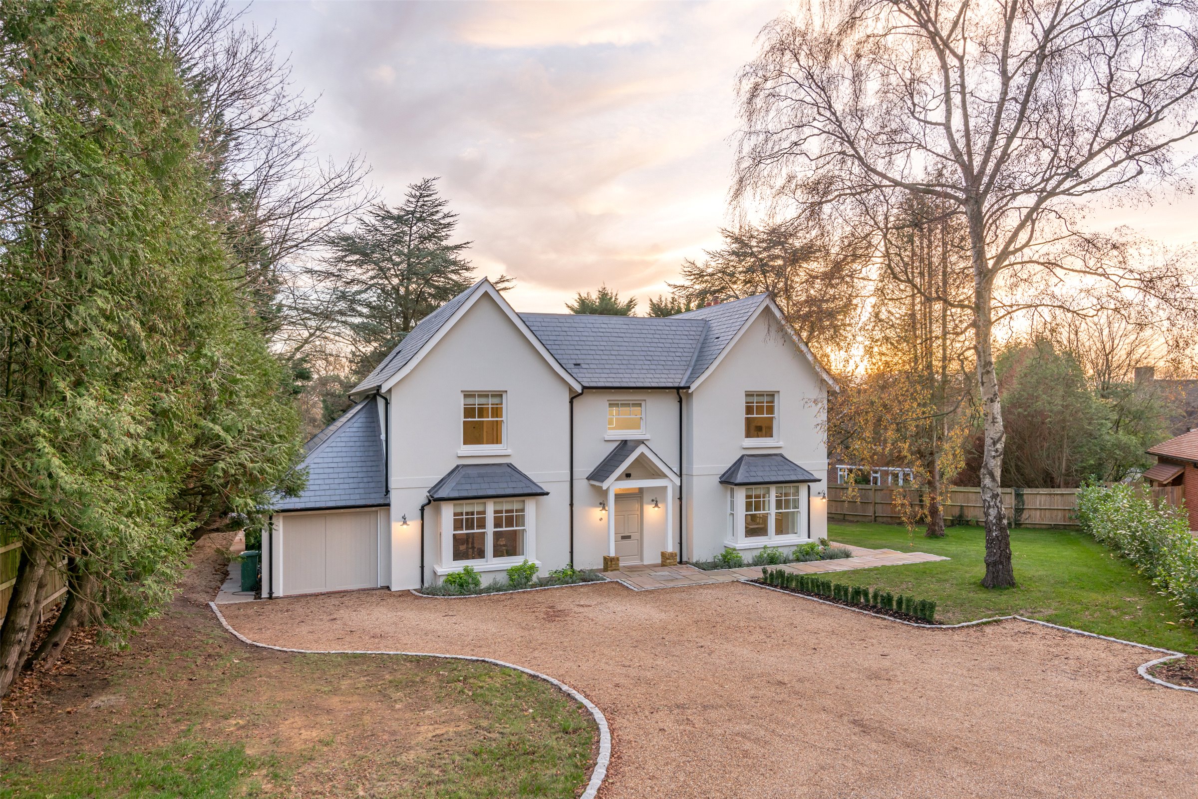 4 bedroom property for sale in Reigate Hill, Reigate, RH2 Guide price