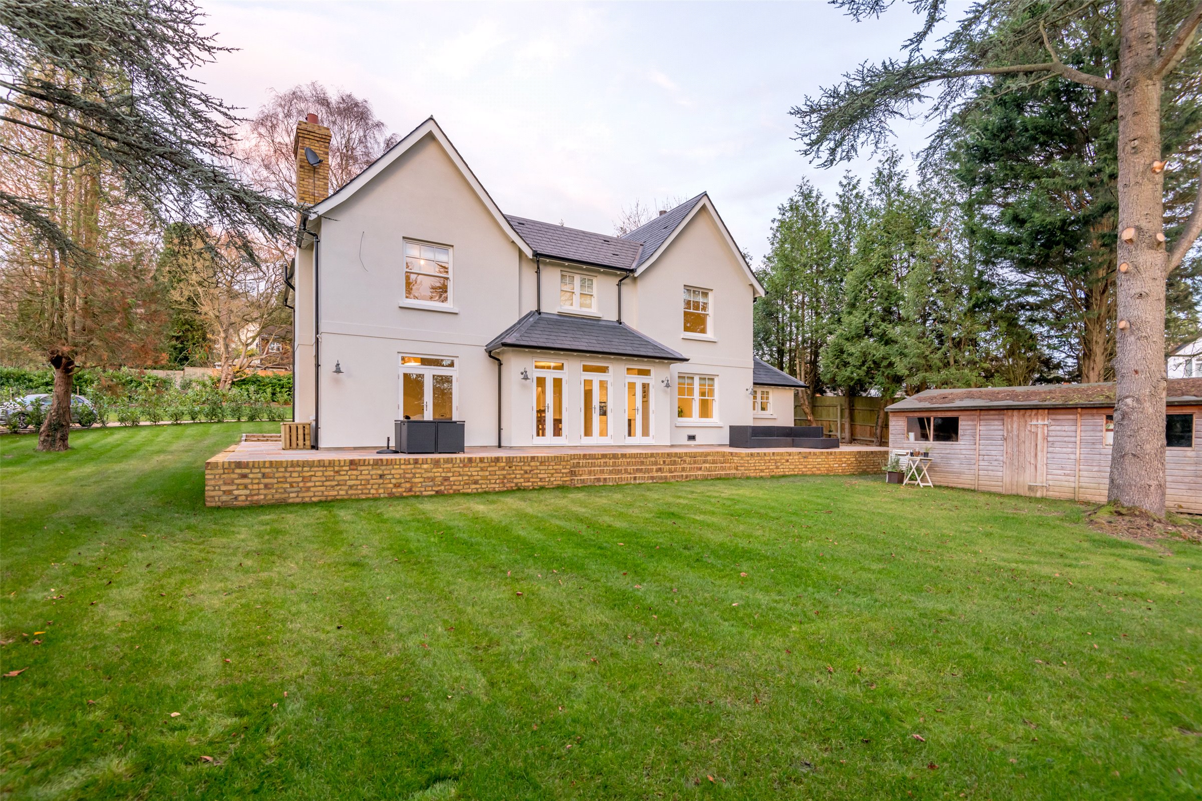 4 bedroom property for sale in Reigate Hill, Reigate, RH2 Guide price