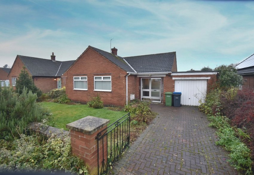 2 bedroom property for sale in Poplar Crescent, Northallerton Guide price £225,000