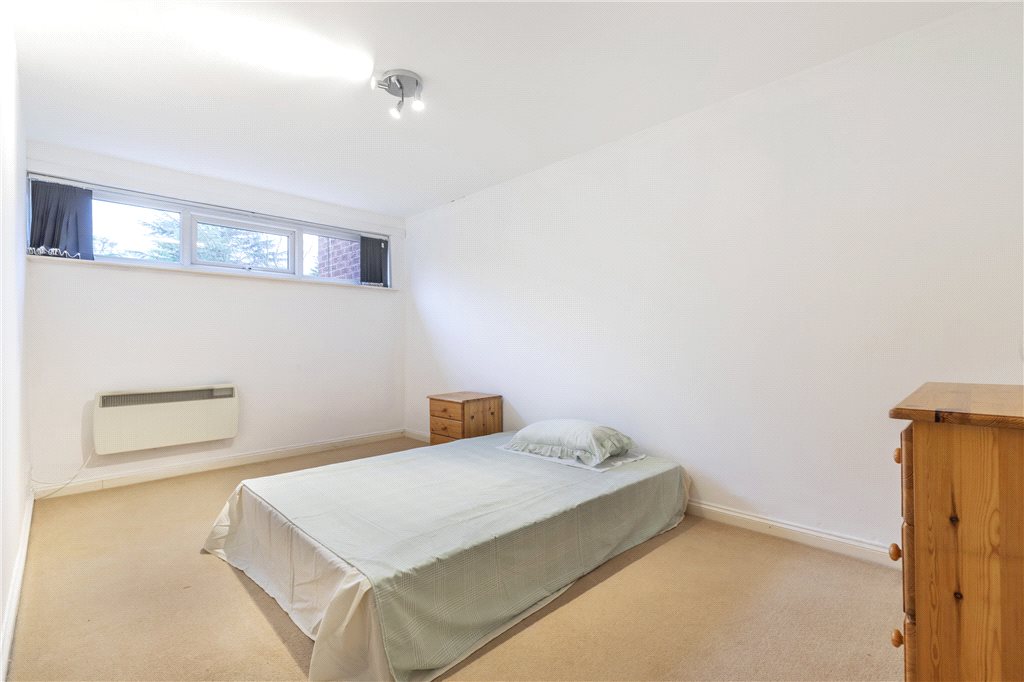 2 bedroom property for sale in Shaw Lane, Leeds, LS6 Guide price £155,000