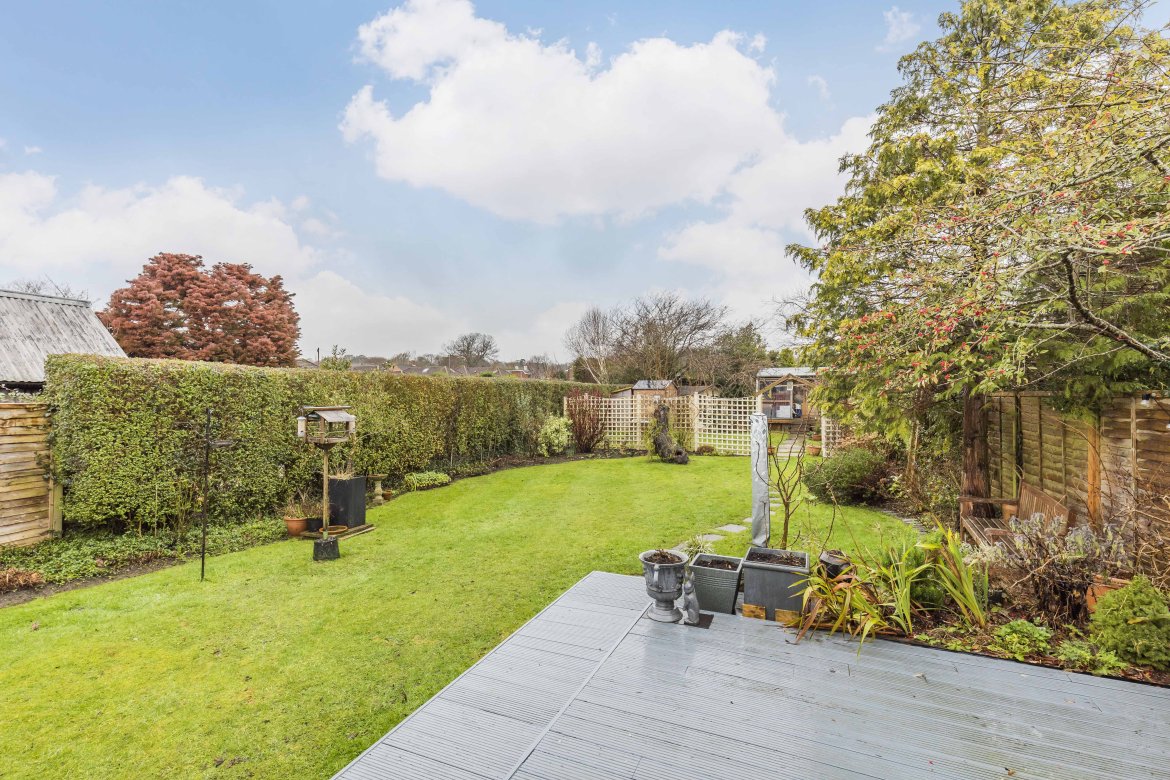 4 bedroom property for sale in Southleigh Road, Emsworth Price on