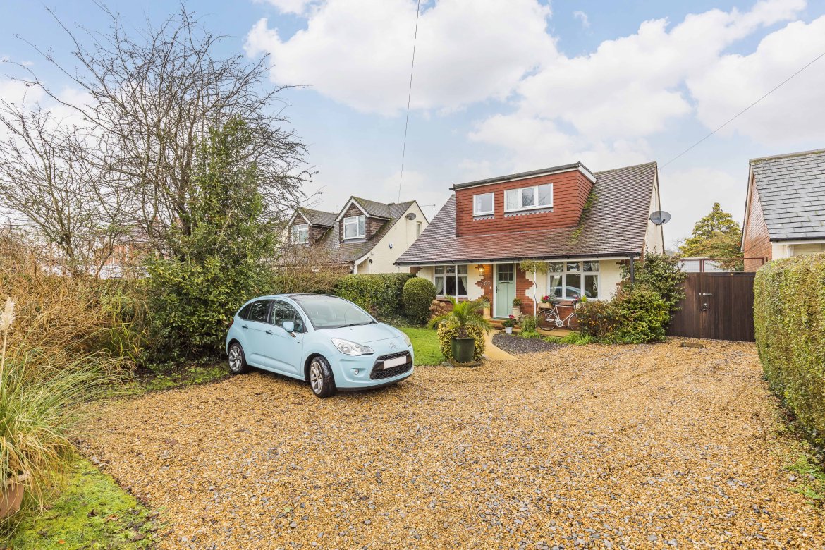 4 bedroom property for sale in Southleigh Road, Emsworth Price on