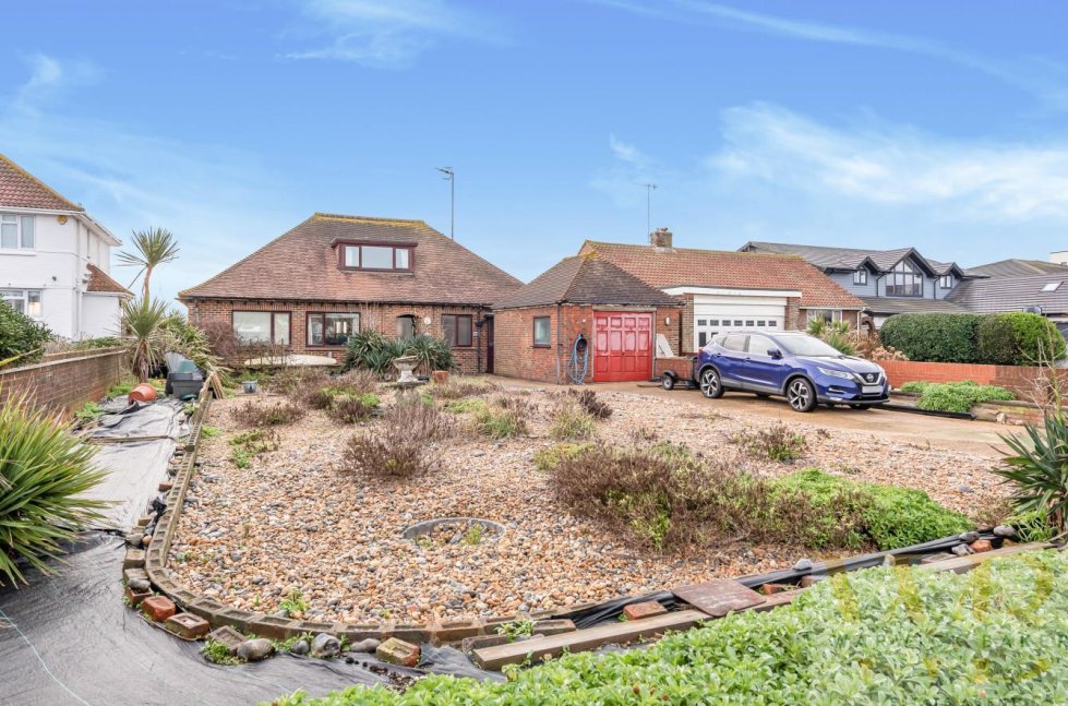 5 bedroom property for sale in Old Fort Road, Shoreham By Sea Offers in the region of £1,390,000