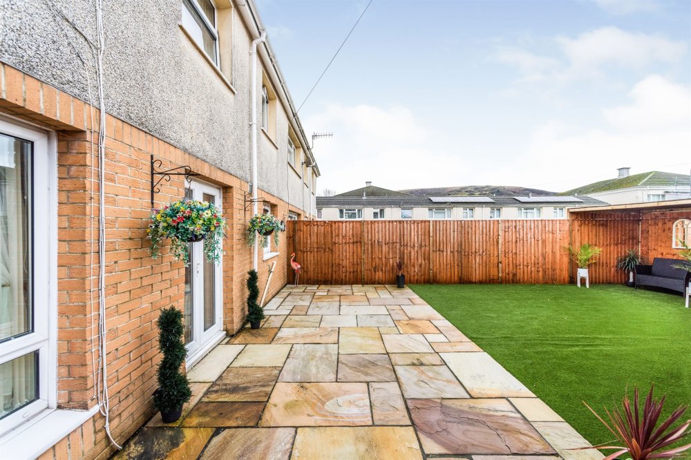 3 bedroom property for sale in Oakwood, Maesteg Offers over £80,000