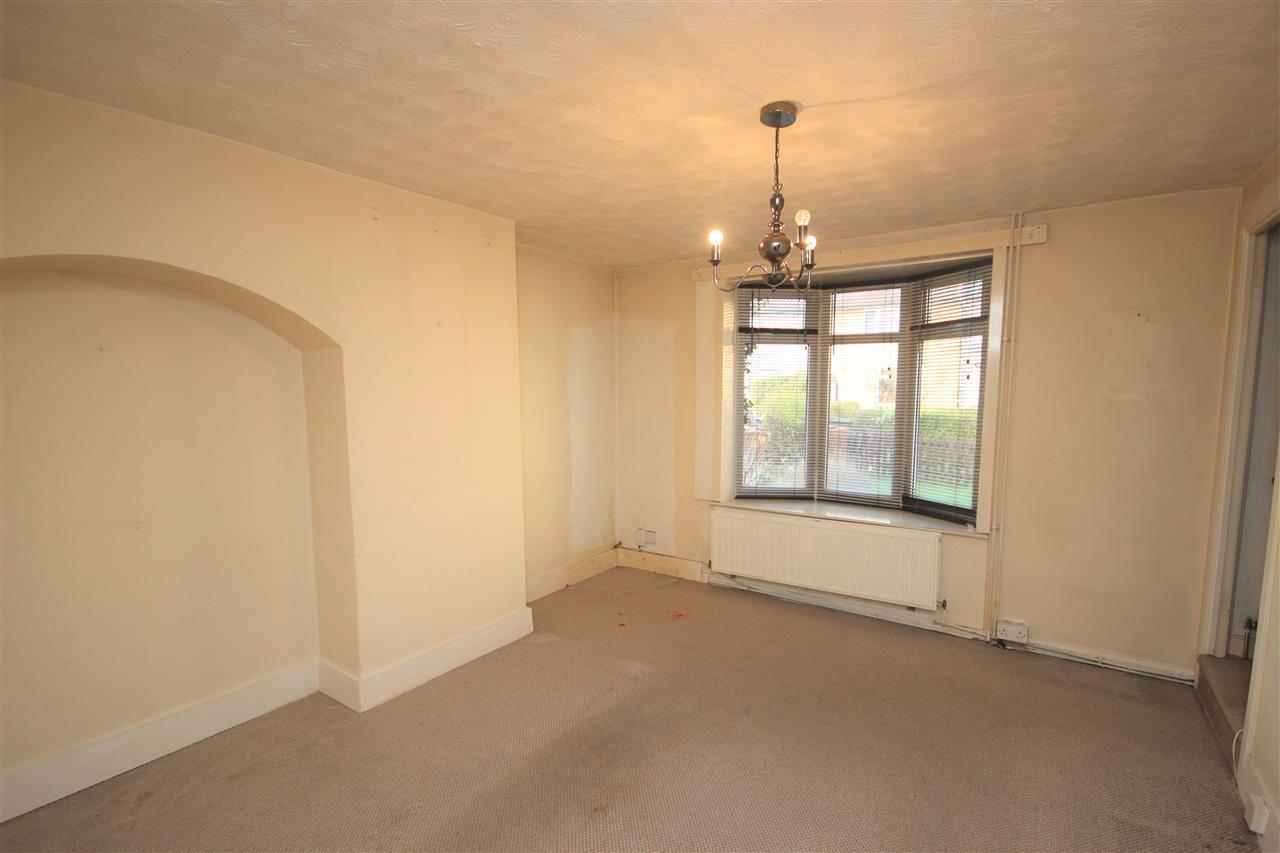 2 bedroom property for sale in Amesbury Road, Dagenham £305,000