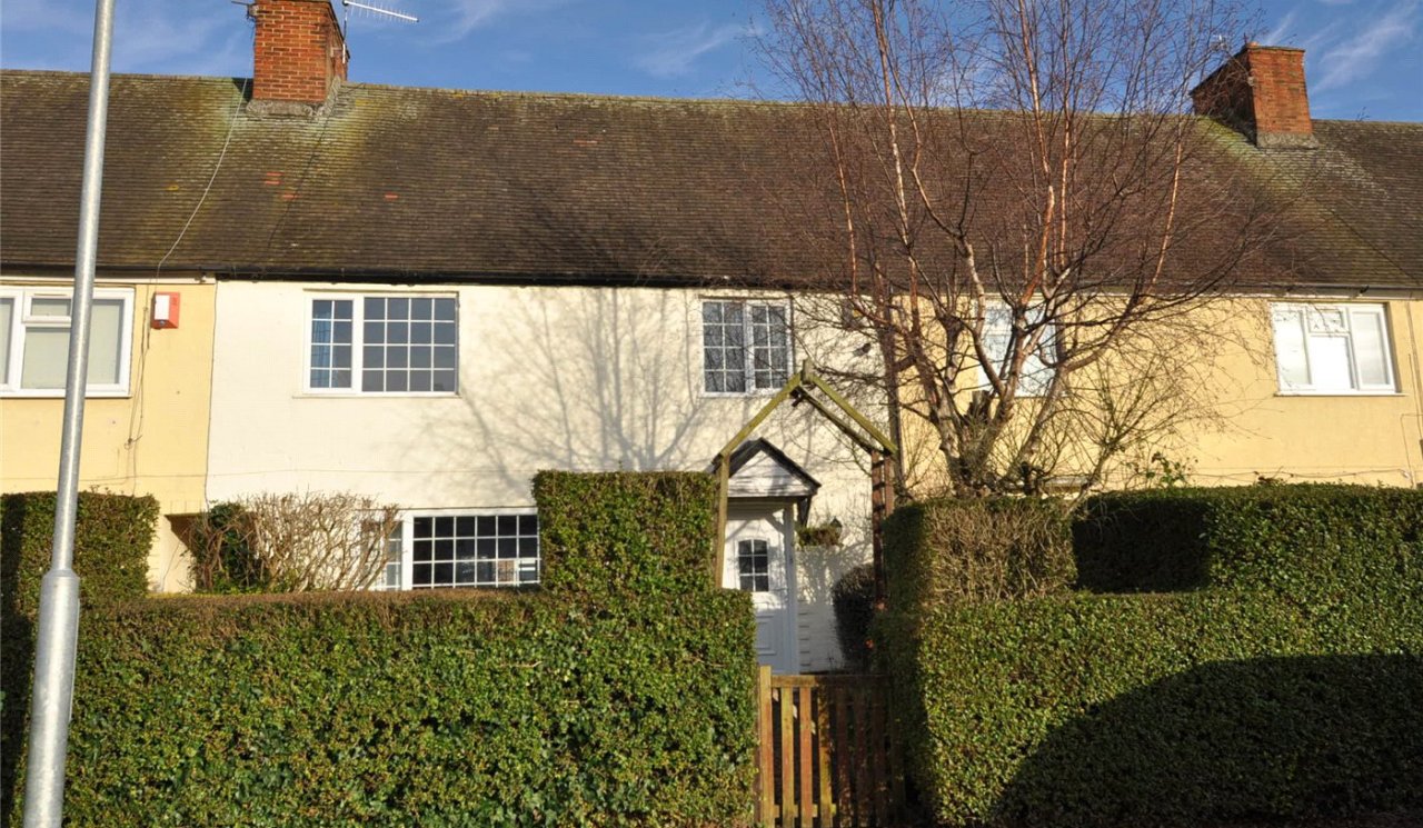 5 bedroom property for sale in Orrets Meadow Road, Woodchurch, Wirral