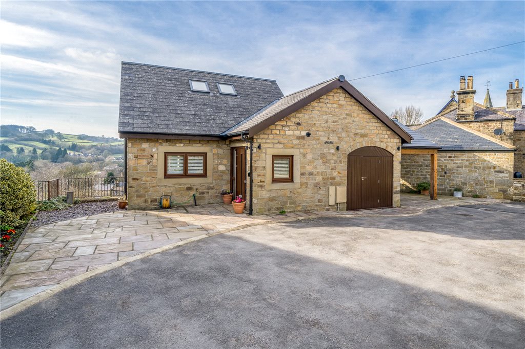 4 bedroom property for sale in Ripon Road, Pateley Bridge, Harrogate