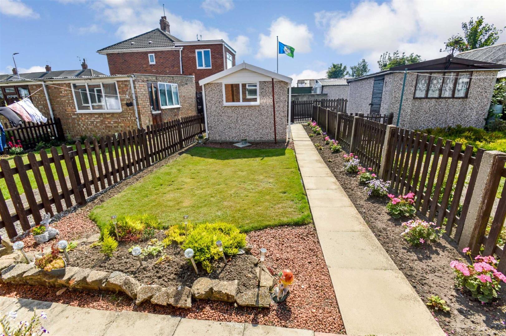 3 bedroom property for sale in Rosedale Avenue, Hull £115,000