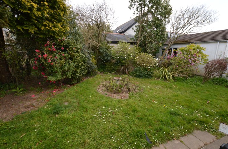 2 bedroom property for sale in Chapel Close, Kehelland, Camborne, TR14