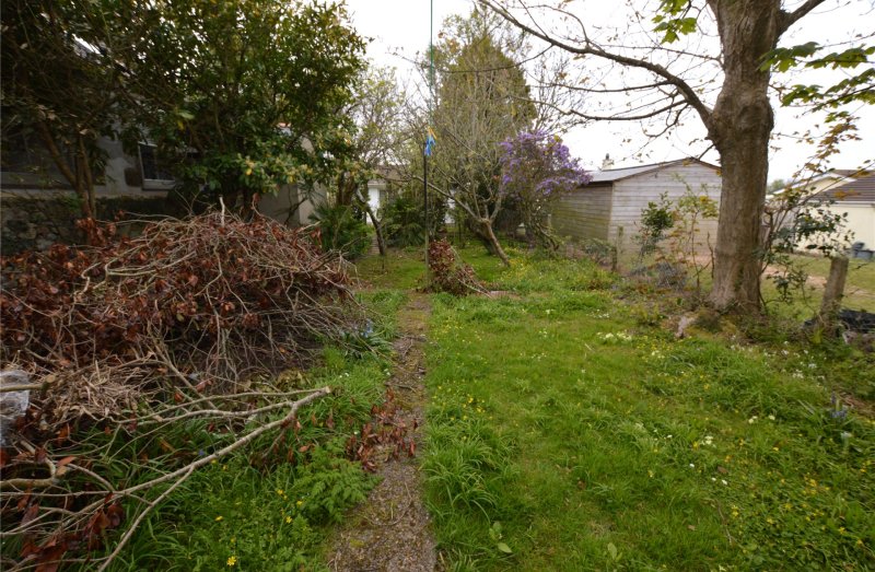 2 bedroom property for sale in Chapel Close, Kehelland, Camborne, TR14