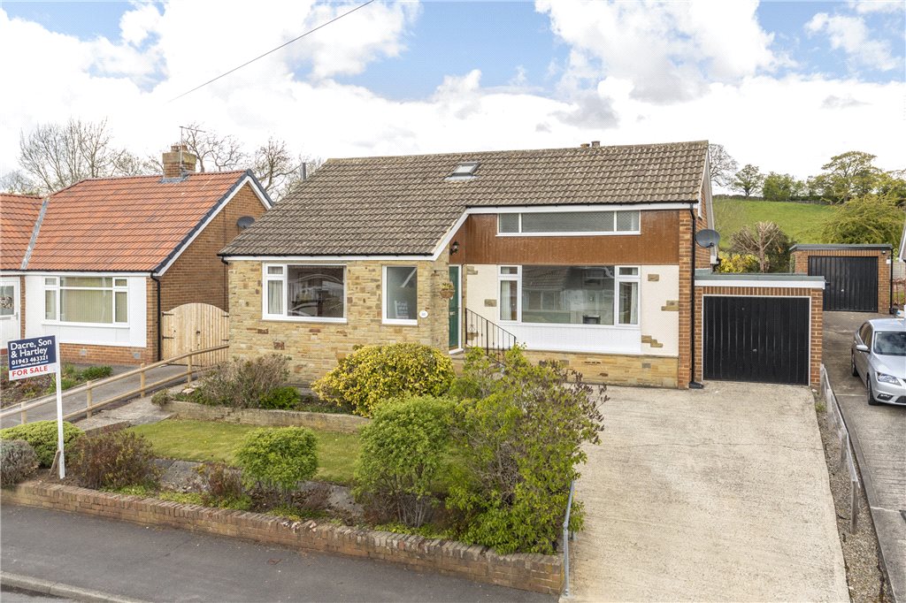 3 bedroom property for sale in St. Davids Road, Otley, LS21 Offers