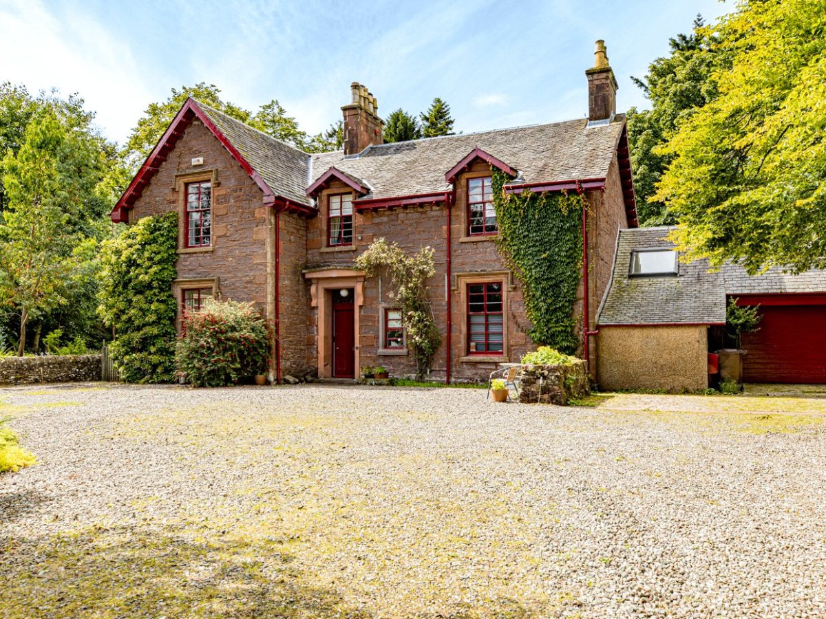 5 bedroom house for sale in Balfron Road, Killearn, G63. Rettie & Co.