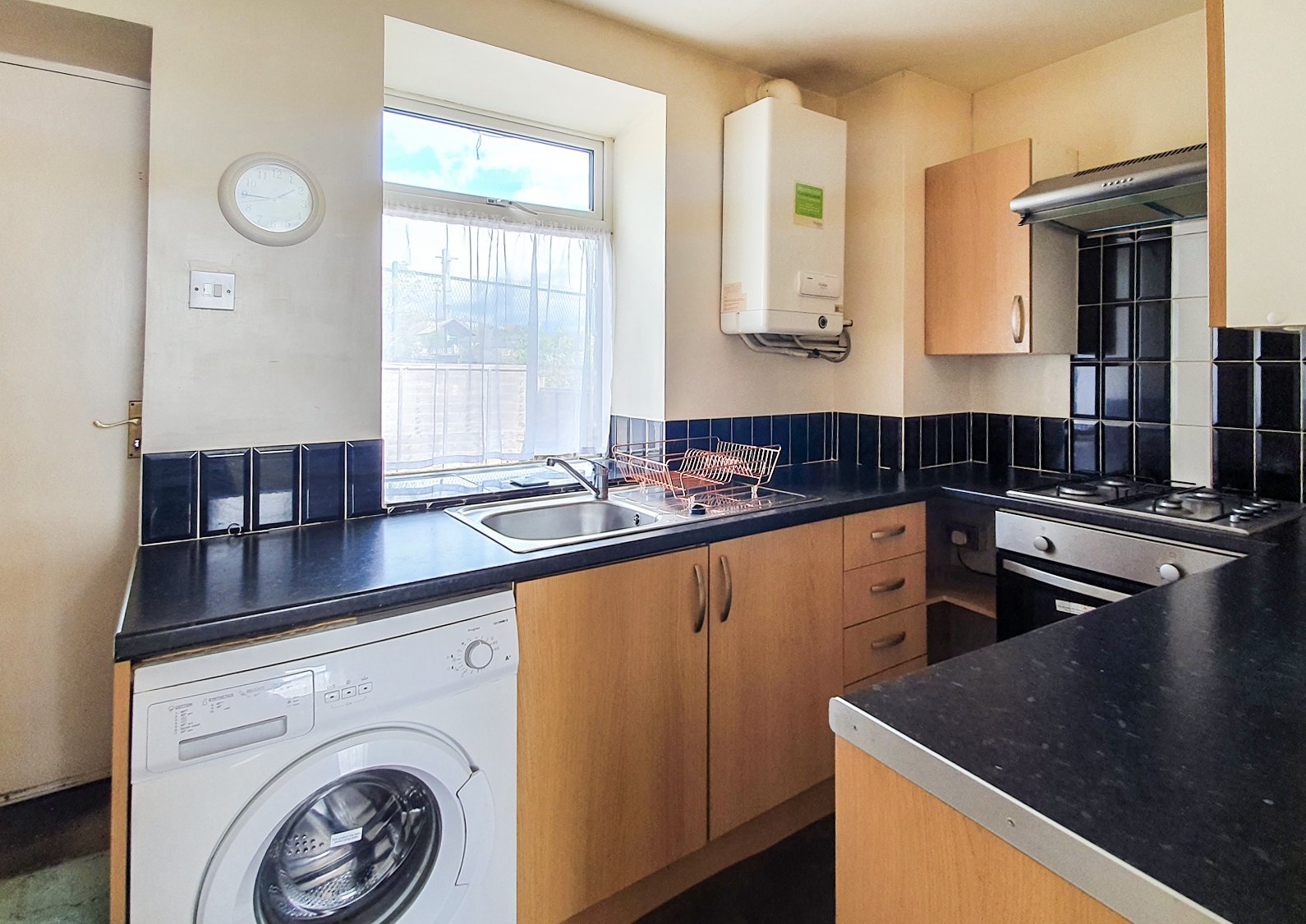 2 bedroom property for sale in Ingrow Lane, Keighley, BD22 £79,000