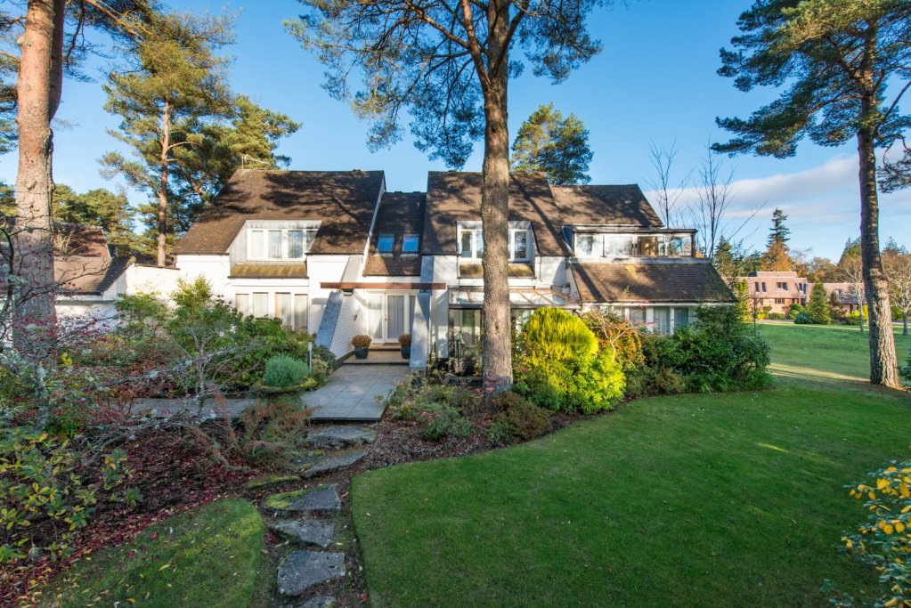 4 bedroom house for sale in Balmoral Court, Gleneagles Village