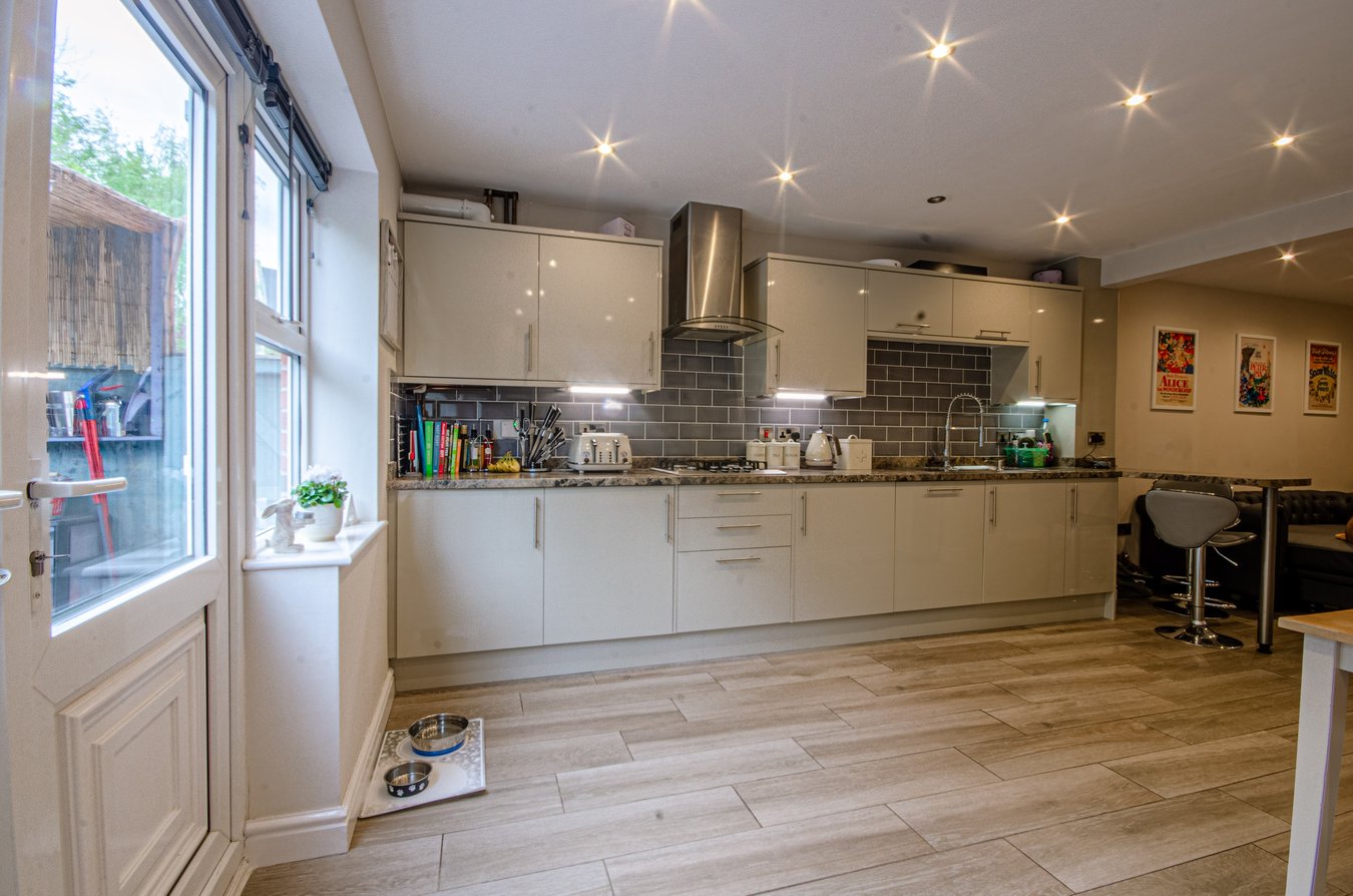 3 bedroom property for sale in Blakemere Drive, Kingsmead, Northwich