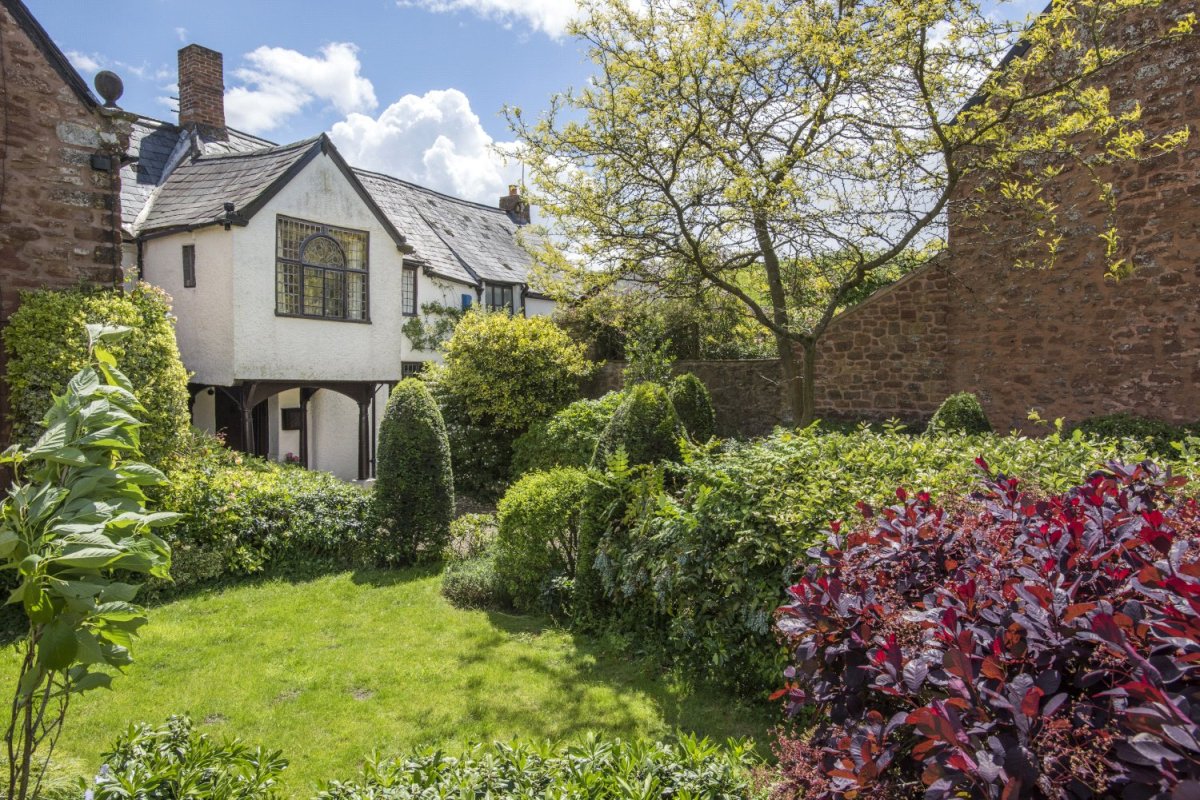 JacksonStops 3 bedroom property for sale in Combe Florey, Taunton