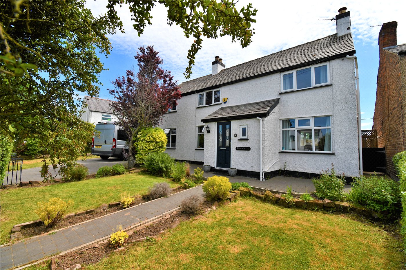 4 bedroom property for sale in Gills Lane, Barnston, Wirral, CH61 £