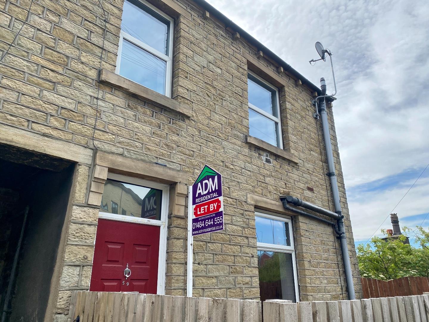 2 bedroom property to let in Lowergate, Paddock Huddersfield £475 pcm